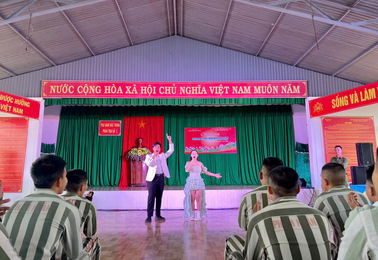 z7231924588975-434da65afead593494f3b864596e0575