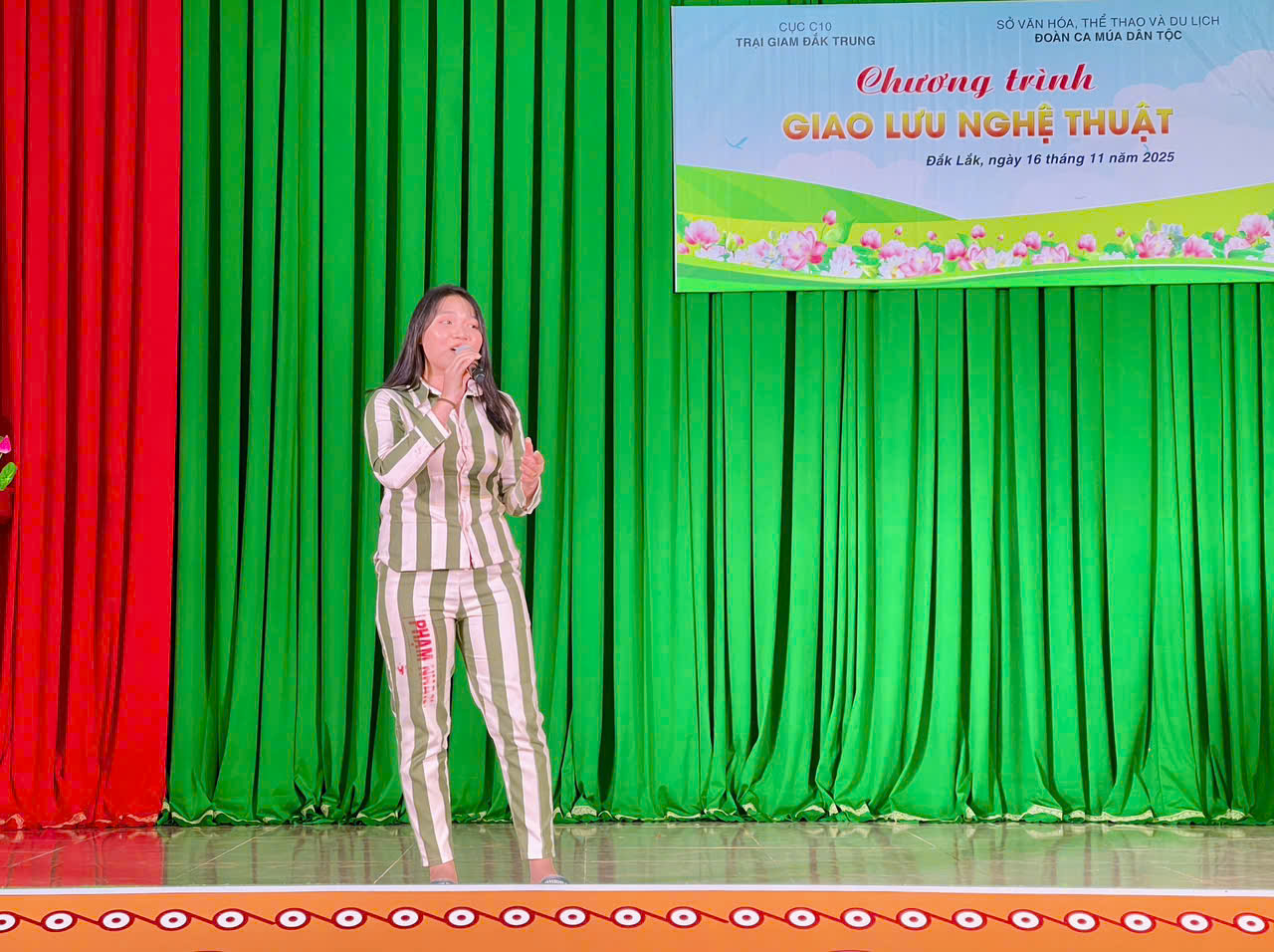 z7231924657825-e6f43297d23e441edeb211e368feaa41