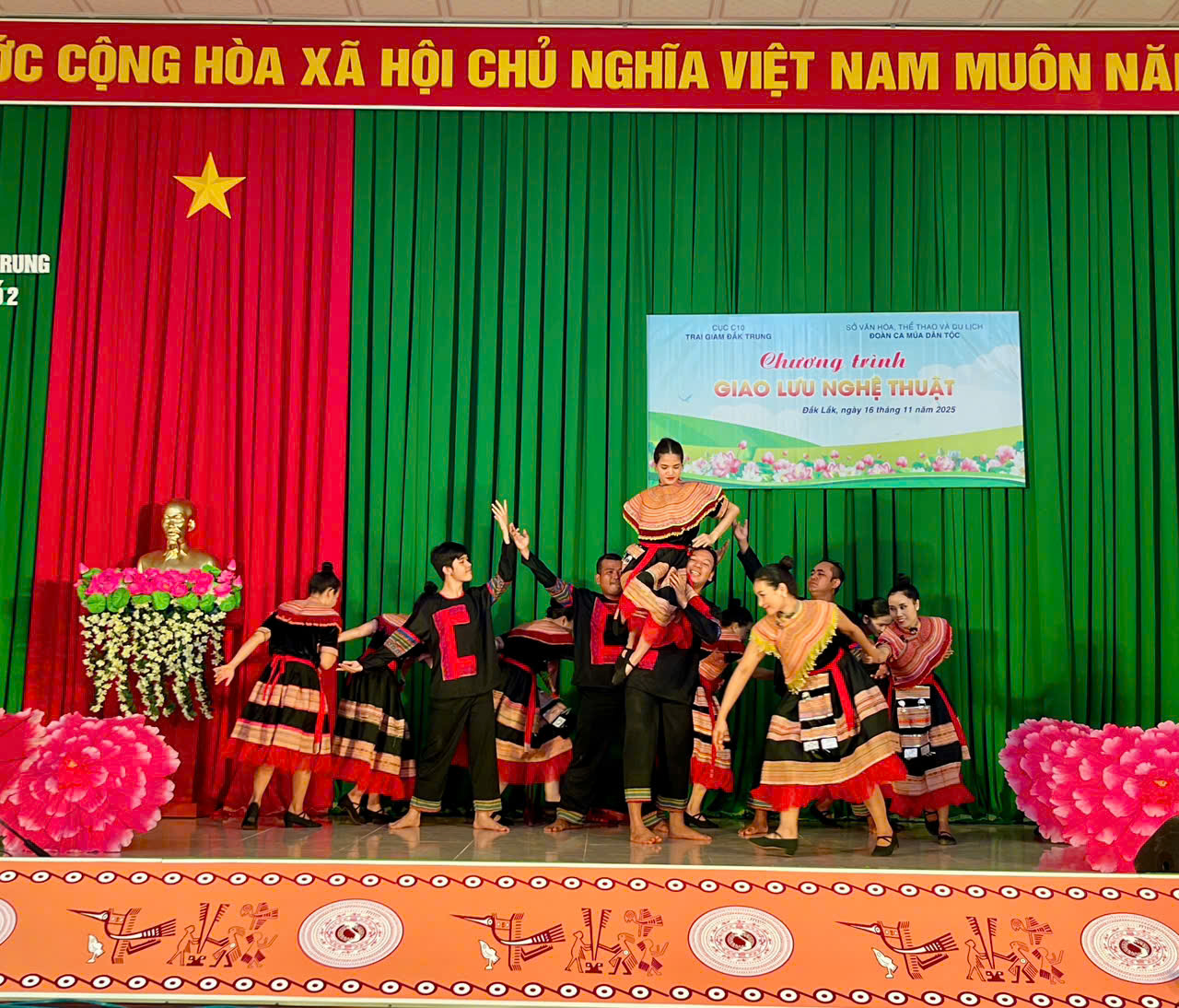 z7231924666514-d43448558af80a3235b77d3af95be3ab